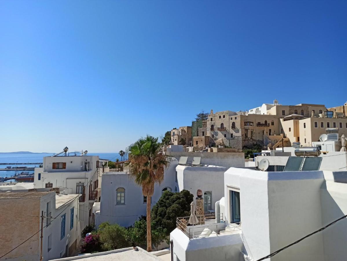 Elizabeth'S Small Apartment Naxos City ภายนอก รูปภาพ